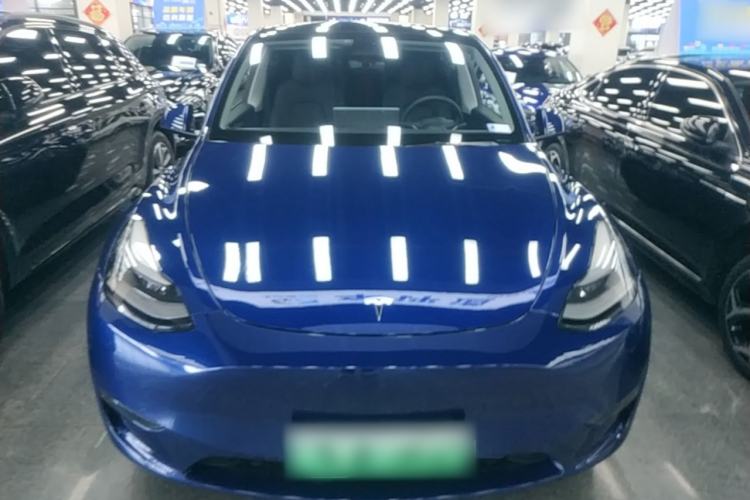 Used Tesla Model Y 2021 Long-Range All-Wheel-Drive Version 3D7 Front