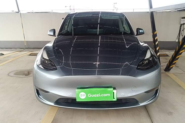 Used Tesla Model Y 2021 Standard Range Rear-Wheel Drive Version Front