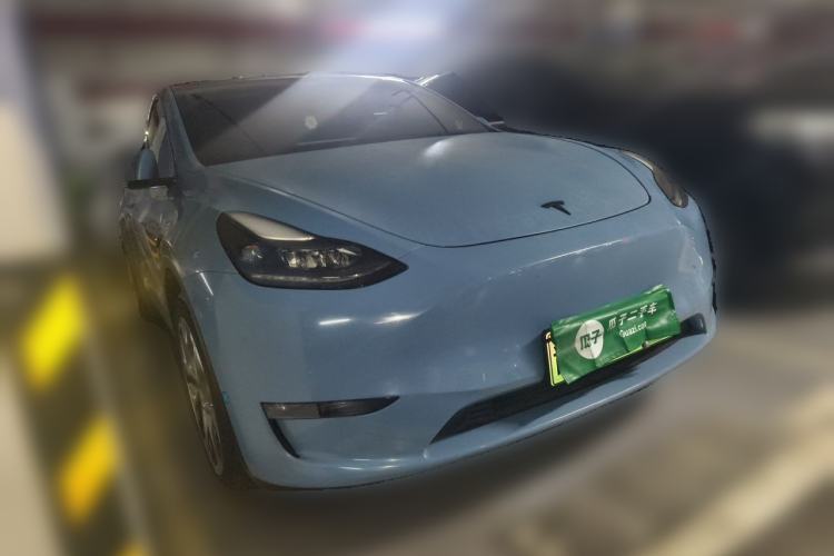 Used Tesla Model Y 2021 Standard Range Rear-Wheel Drive Version Front Right 45 Deg