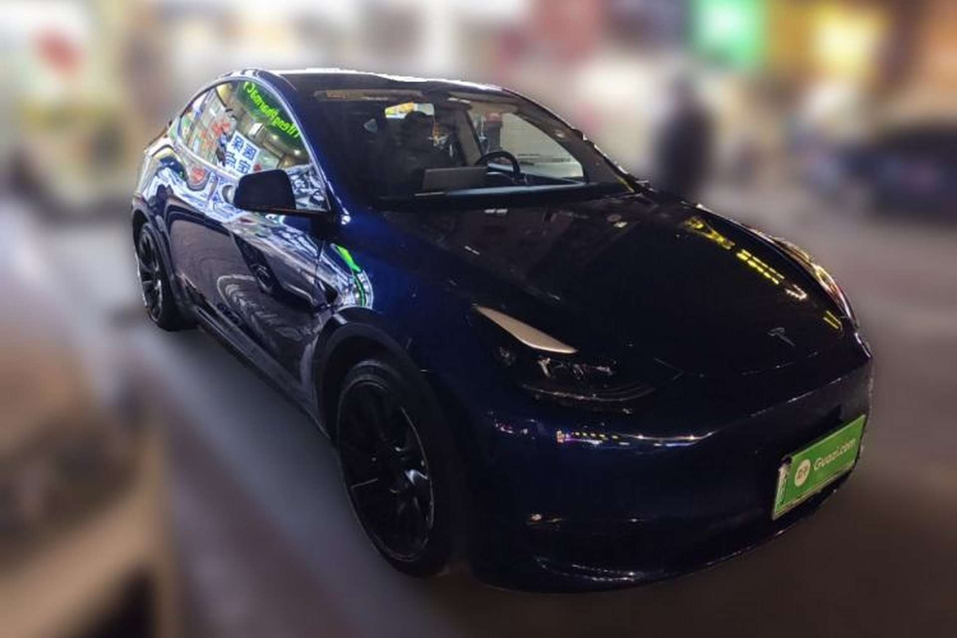 Used Tesla Model Y 2021 Long-Range All-Wheel-Drive Version 3D7 Front Right 45 Deg
