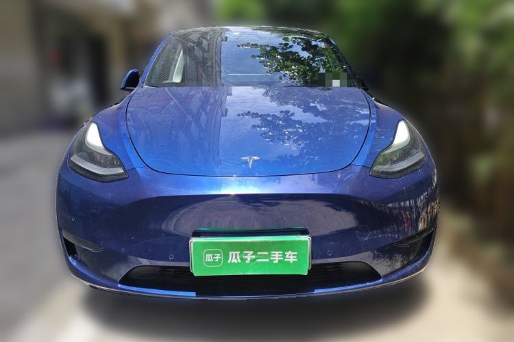 Used Tesla Model Y 2021 Long-Range All-Wheel-Drive Version 3D7 Front