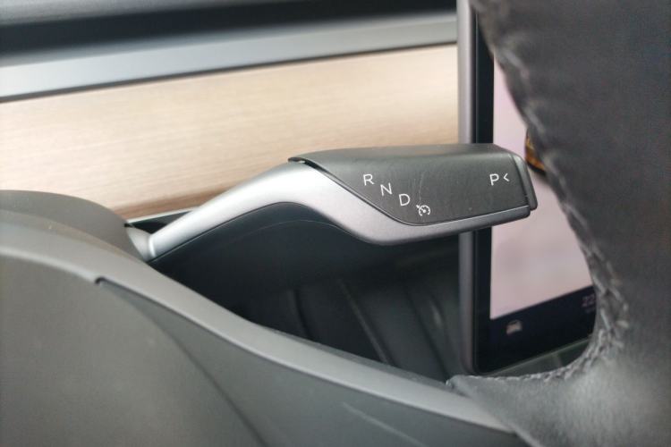 Used Tesla Model Y 2021 Long-Range All-Wheel-Drive Version Gear Lever
