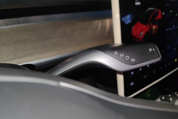 Used Tesla Model Y 2021 Long-Range All-Wheel-Drive Version Gear Lever