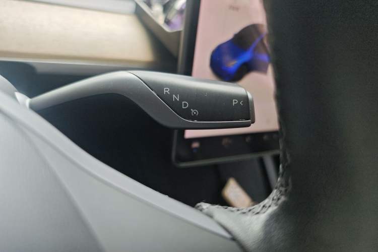 Used Tesla Model Y 2021 Standard Range Rear-Wheel Drive Version Gear Lever