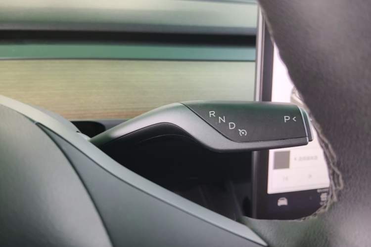 Used Tesla Model Y 2021 Long-Range All-Wheel-Drive Version Gear Lever