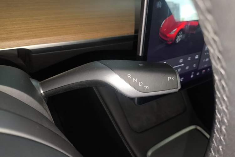 Used Tesla Model Y 2021 Long-Range All-Wheel-Drive Version Gear Lever