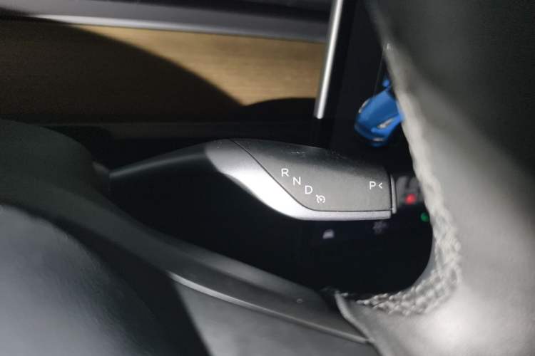 Used Tesla Model Y 2021 Long-Range All-Wheel-Drive Version Gear Lever