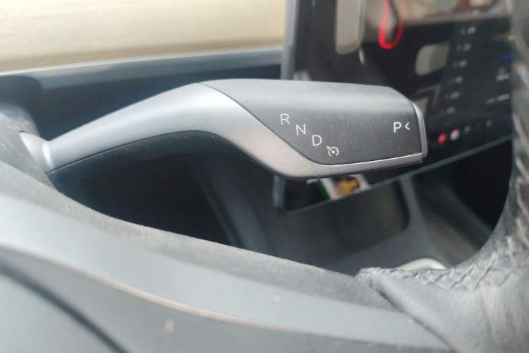Used Tesla Model Y 2021 Standard Range Rear-Wheel Drive Version Gear Lever