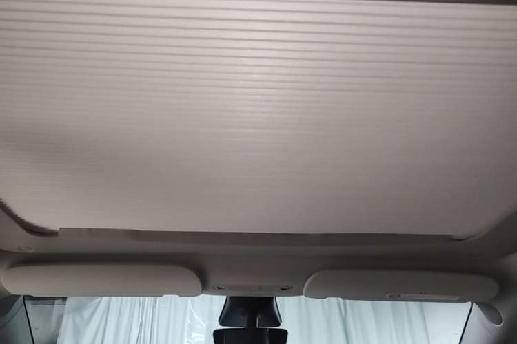 Used Tesla Model Y 2021 Long-Range All-Wheel-Drive Version 3D7 Headliner