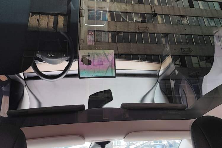 Used Tesla Model Y 2021 Long-Range All-Wheel-Drive Version 3D7 Headliner