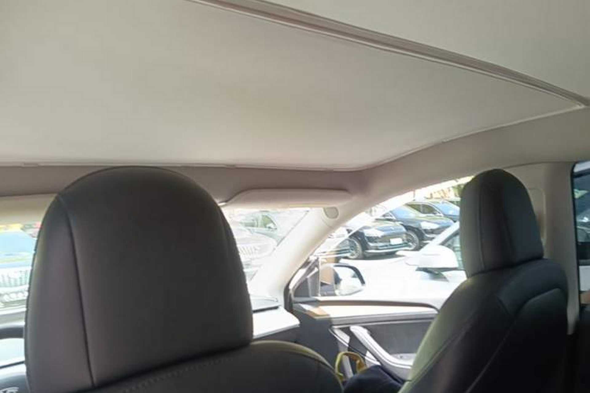 Used Tesla Model Y 2021 Long-Range All-Wheel-Drive Version Headliner