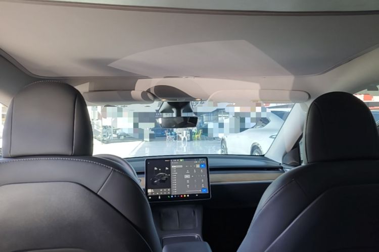 Used Tesla Model Y 2021 Long-Range All-Wheel-Drive Version Headliner