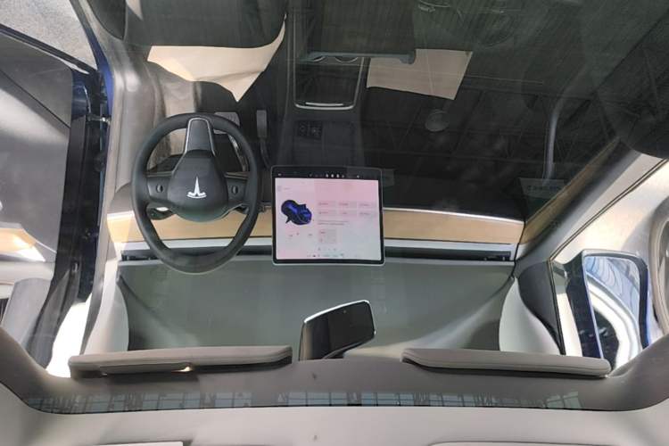 Used Tesla Model Y 2021 Long-Range All-Wheel-Drive Version 3D7 Headliner