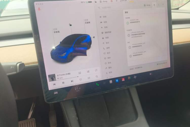 Used Tesla Model Y 2021 Long-Range All-Wheel-Drive Version Instrument Cluster