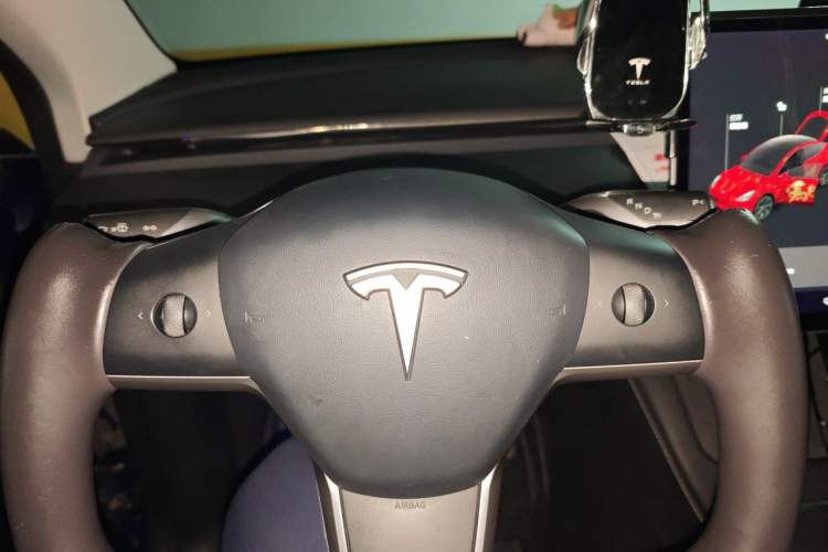 Used Tesla Model Y 2021 Long-Range All-Wheel-Drive Version Instrument Cluster