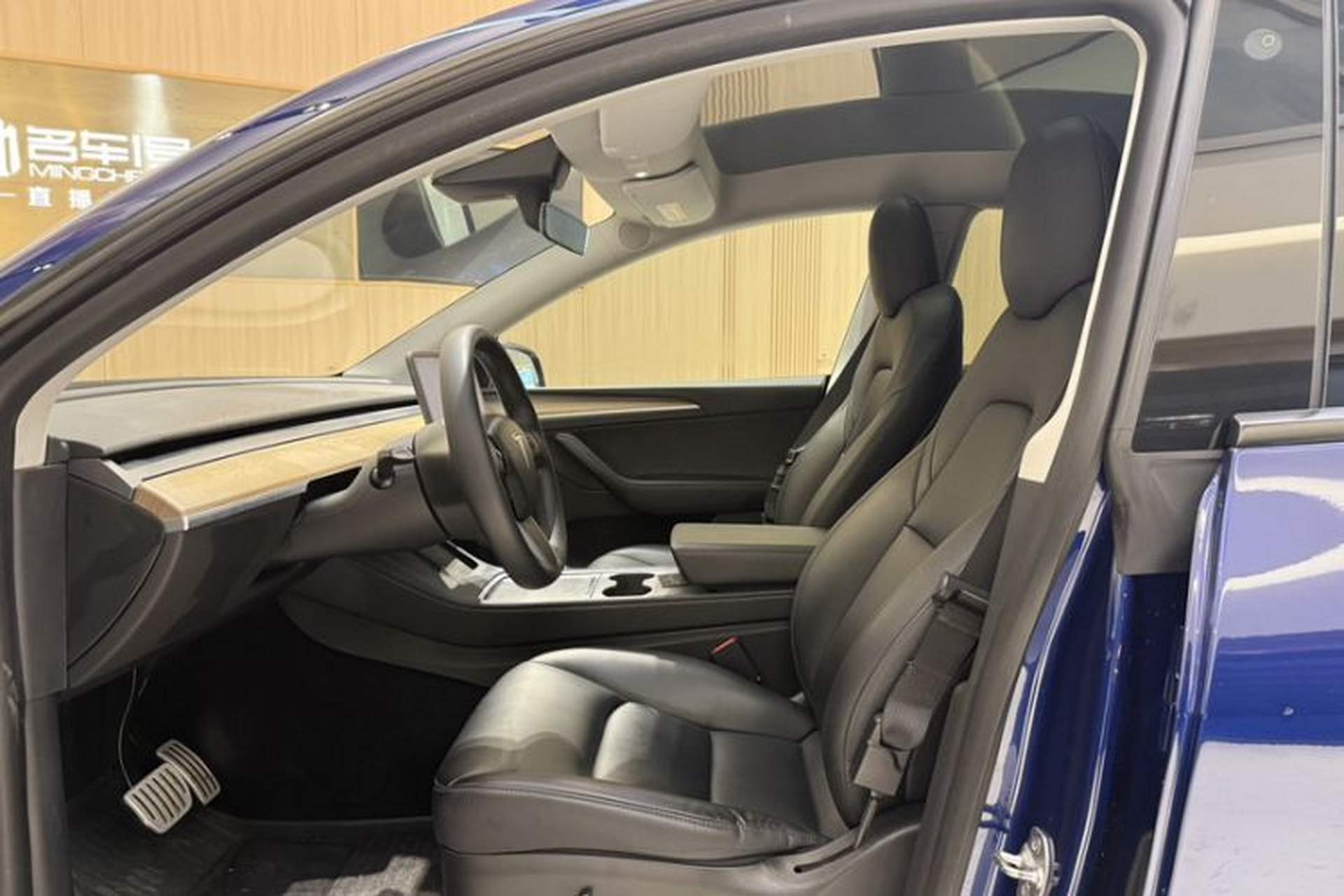 Used Tesla Model Y 2021 Performance High-Performance All-Wheel-Drive Version Interior 6