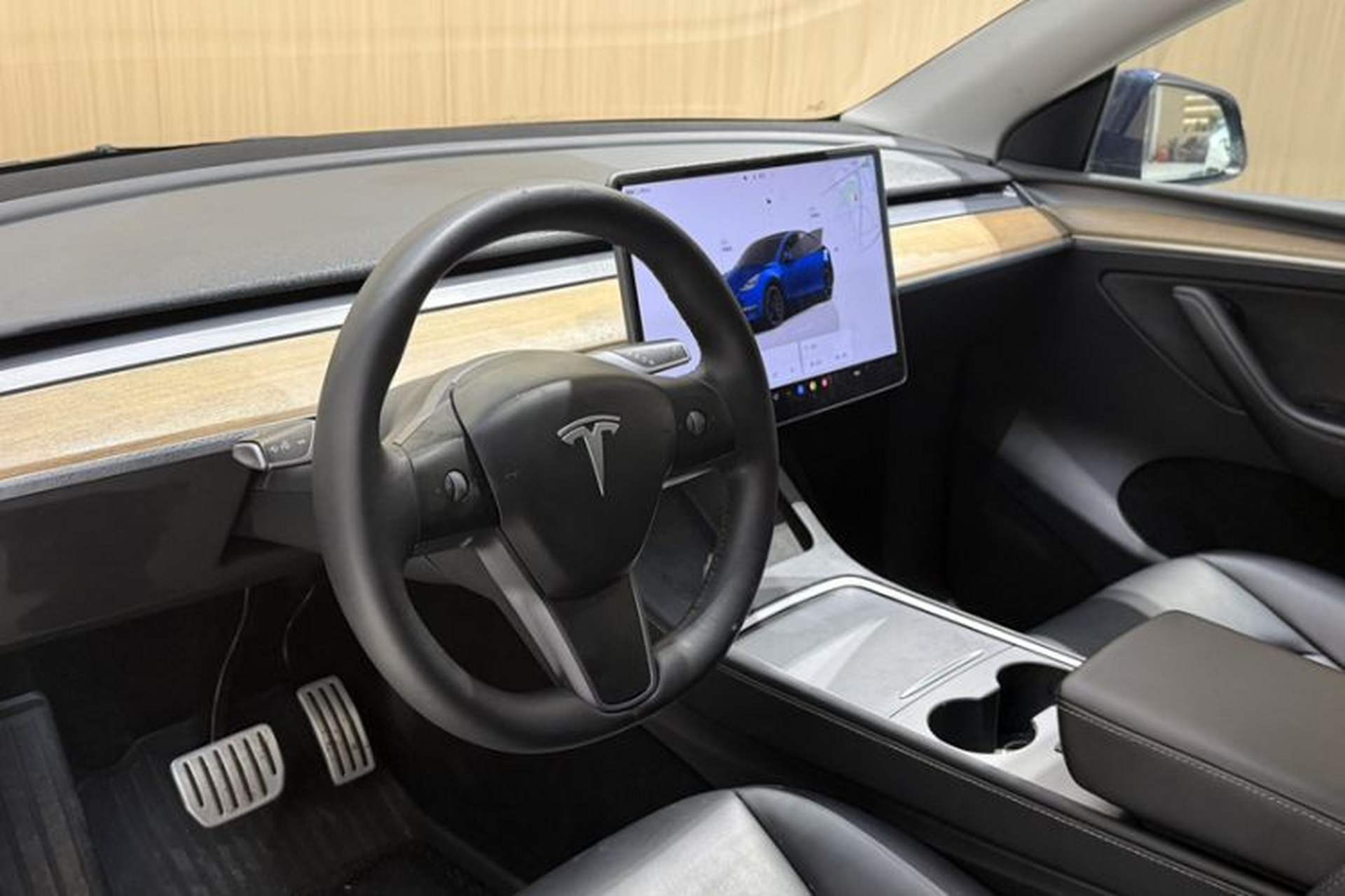 Used Tesla Model Y 2021 Performance High-Performance All-Wheel-Drive Version Interior 8