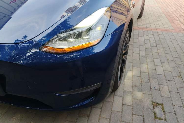 Used Tesla Model Y 2021 Long-Range All-Wheel-Drive Version Left Front Headlight