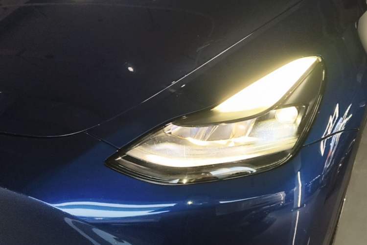 Used Tesla Model Y 2021 Long-Range All-Wheel-Drive Version 3D7 Left Front Headlight