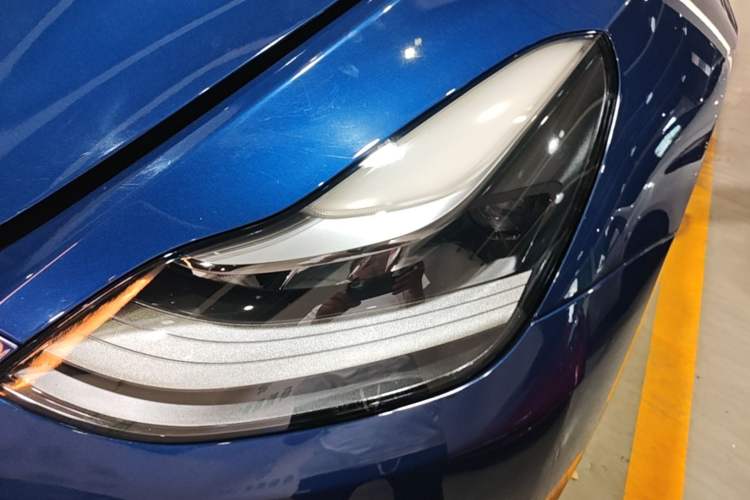 Used Tesla Model Y 2021 Revised Version 2 Long-Range All-Wheel-Drive Edition Left Front Headlight