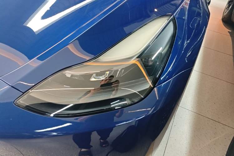 Used Tesla Model Y 2021 Long-Range All-Wheel-Drive Version 3D7 Left Front Headlight