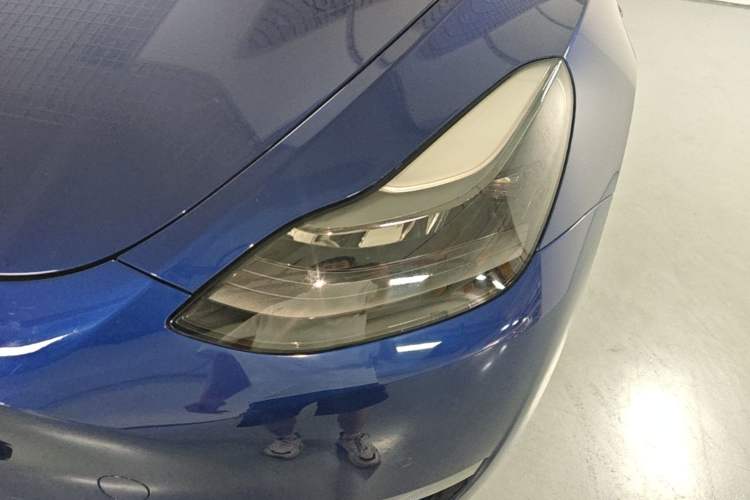 Used Tesla Model Y 2021 Standard Range Rear-Wheel Drive Version Left Front Headlight
