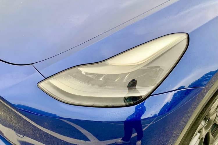 Used Tesla Model Y 2021 Long-Range All-Wheel-Drive Version Left Front Headlight