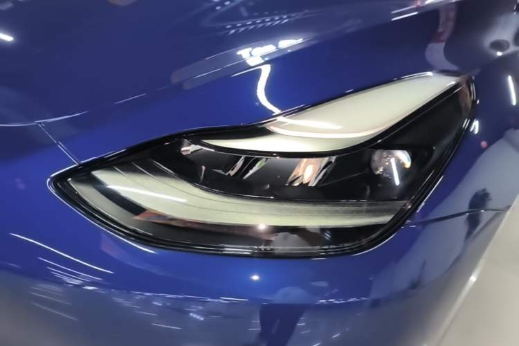 Used Tesla Model Y 2021 Performance High-Performance All-Wheel-Drive Version Left Front Headlight