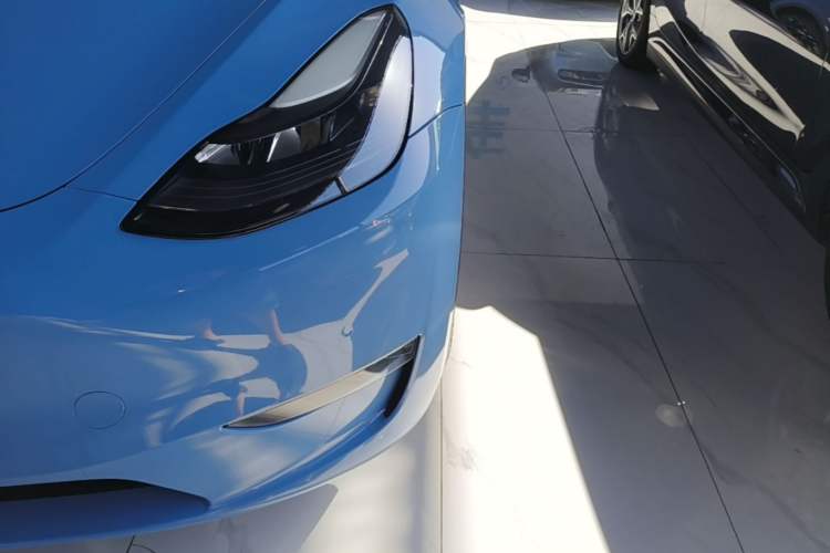 Used Tesla Model Y 2021 Long-Range All-Wheel-Drive Version Left Front Headlight