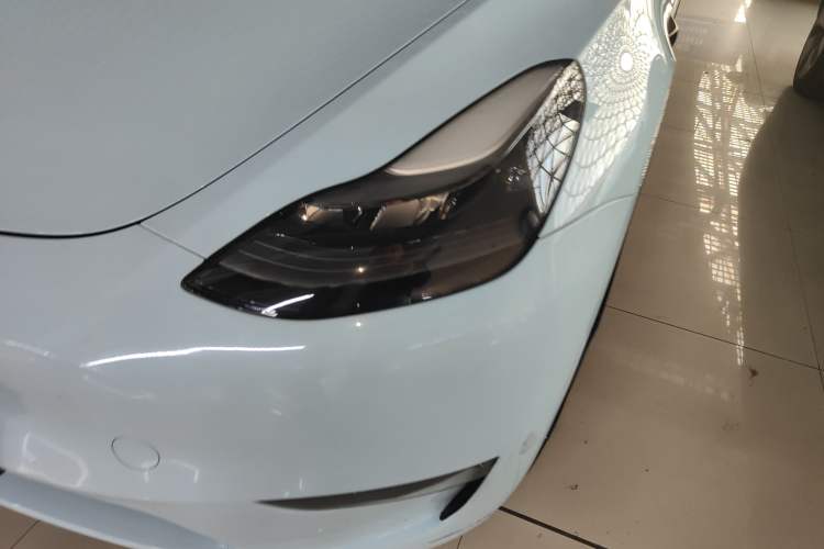 Used Tesla Model Y 2021 Standard Range Rear-Wheel Drive Version Left Front Headlight