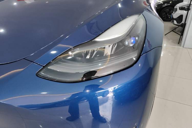 Used Tesla Model Y 2021 Long-Range All-Wheel-Drive Version 3D7 Left Front Headlight