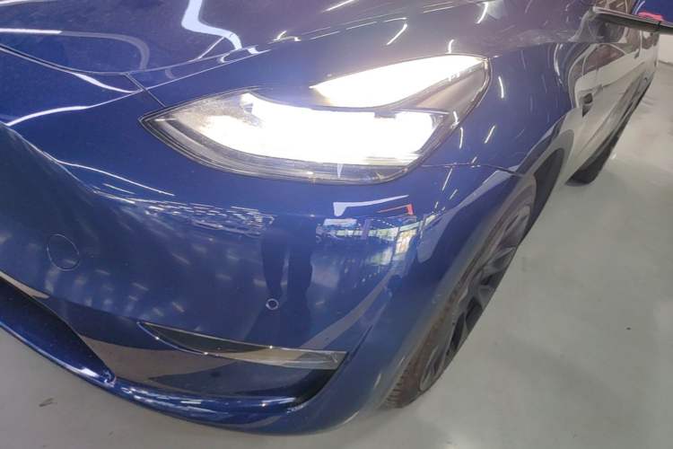Used Tesla Model Y 2021 Long-Range All-Wheel-Drive Version Left Front Headlight