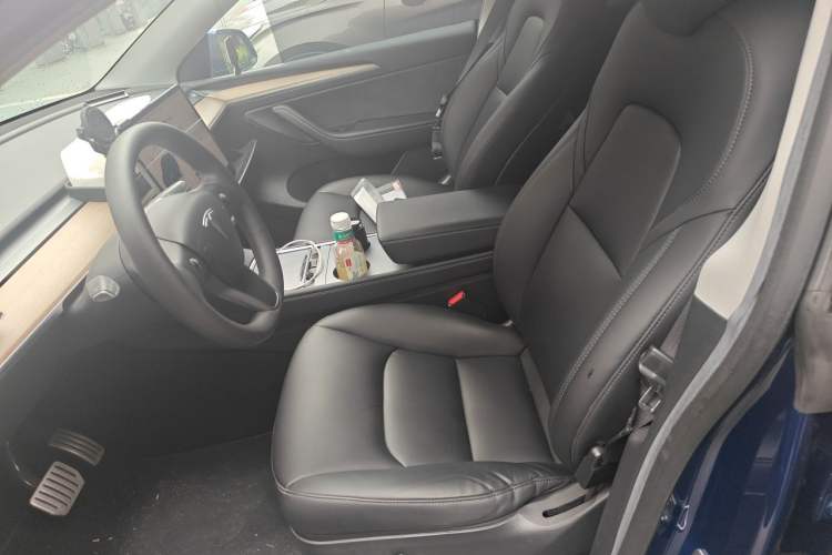 Used Tesla Model Y 2021 Performance High-Performance All-Wheel-Drive Version Left Front Seat