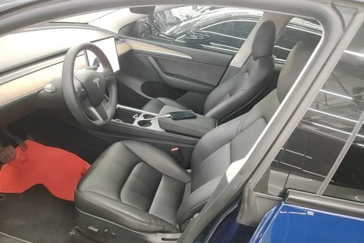 Used Tesla Model Y 2021 Long-Range All-Wheel-Drive Version 3D7 Left Front Seat