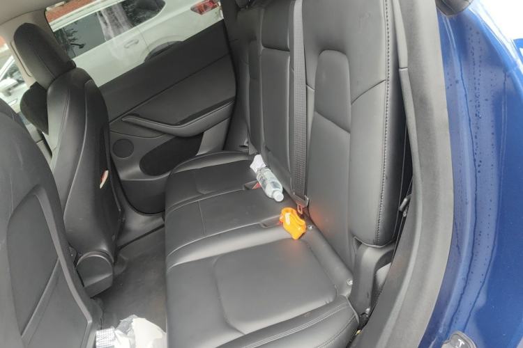 Used Tesla Model Y 2021 Long-Range All-Wheel-Drive Version 3D7 Left Rear Seat