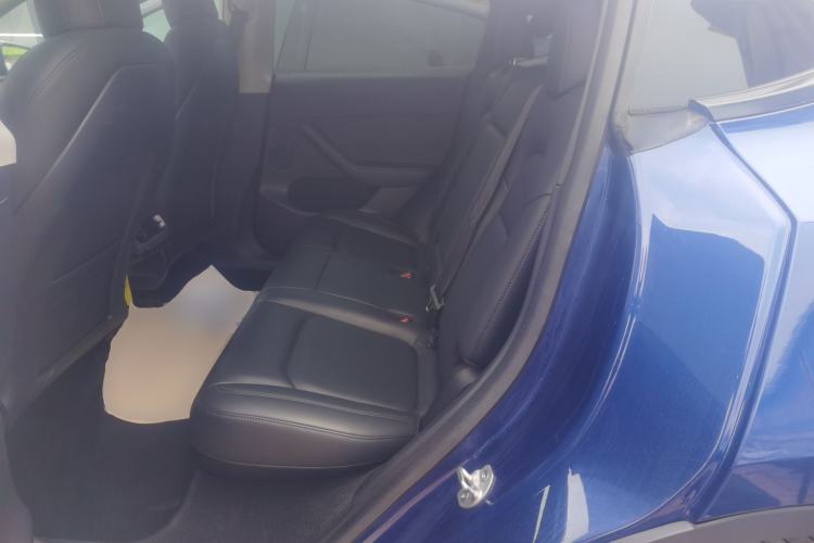 Used Tesla Model Y 2021 Long-Range All-Wheel-Drive Version 3D7 Left Rear Seat