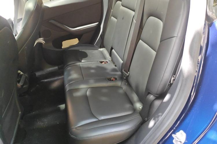 Used Tesla Model Y 2021 Long-Range All-Wheel-Drive Version 3D7 Left Rear Seat