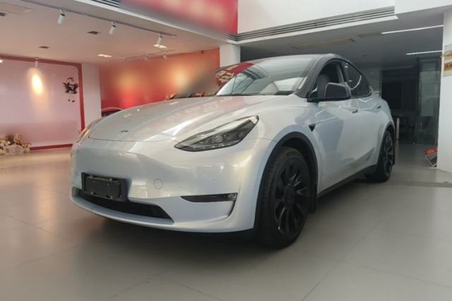 Used Tesla Model Y 2021 Standard Range Rear-Wheel Drive Version