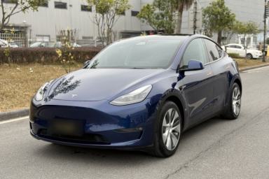 Used Tesla Model Y 2021 Standard Range Rear-Wheel Drive Version