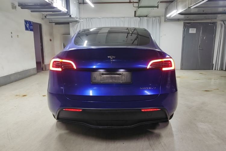 Used Tesla Model Y 2021 Long-Range All-Wheel-Drive Version 3D7 Rear