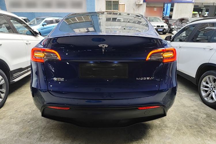 Used Tesla Model Y 2021 Long-Range All-Wheel-Drive Version 3D7 Rear