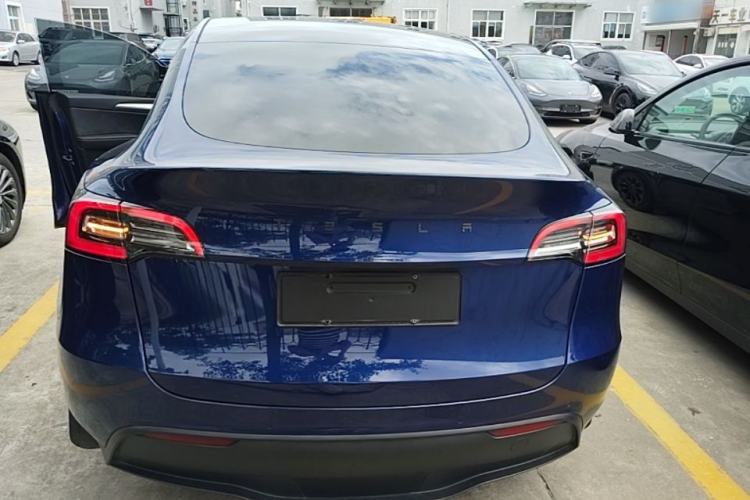 Used Tesla Model Y 2021 Long-Range All-Wheel-Drive Version 3D7 Rear