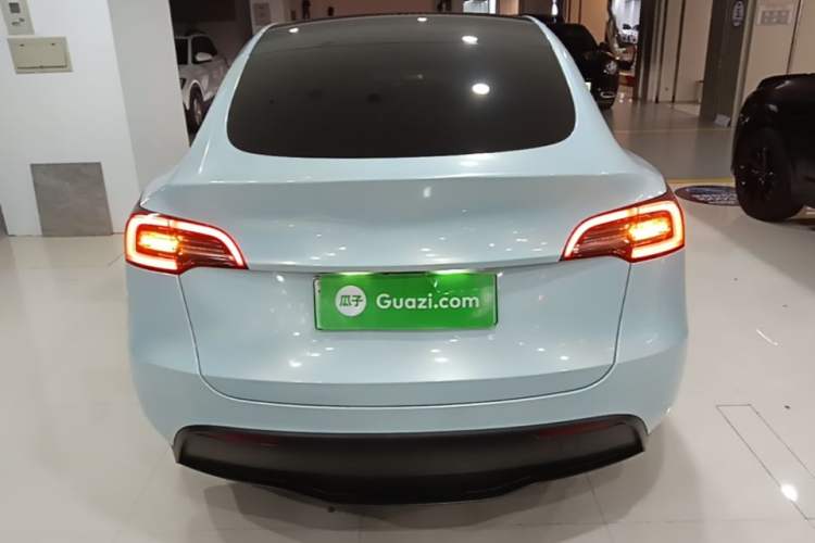 Used Tesla Model Y 2021 Standard Range Rear-Wheel Drive Version Rear