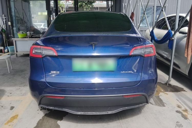 Used Tesla Model Y 2021 Long-Range All-Wheel-Drive Version Rear