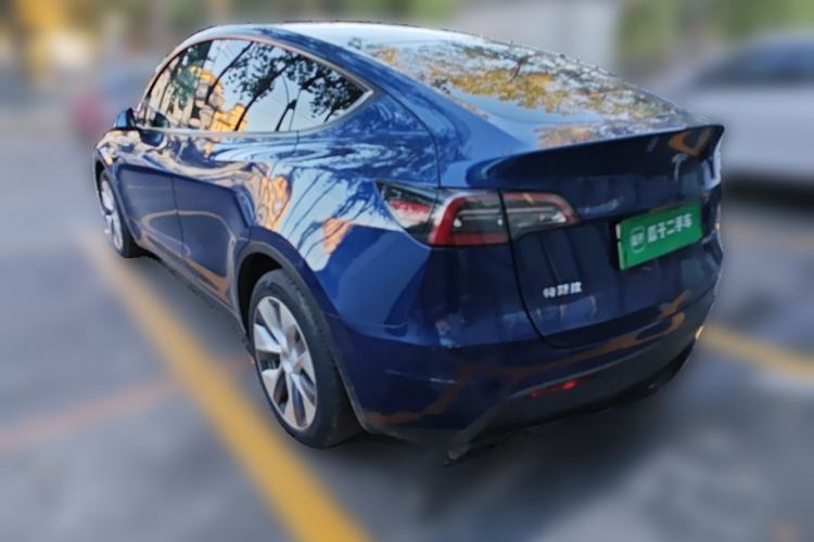 Used Tesla Model Y 2021 Long-Range All-Wheel-Drive Version 3D7 Rear Left 45 Deg