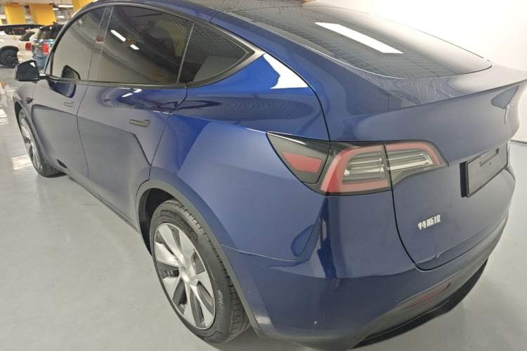 Used Tesla Model Y 2021 Standard Range Rear-Wheel Drive Version Rear Left 45 Deg