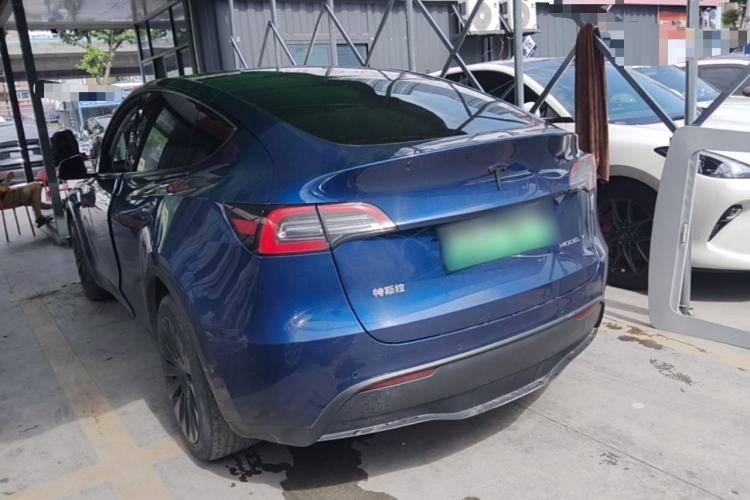 Used Tesla Model Y 2021 Long-Range All-Wheel-Drive Version Rear Left 45 Deg