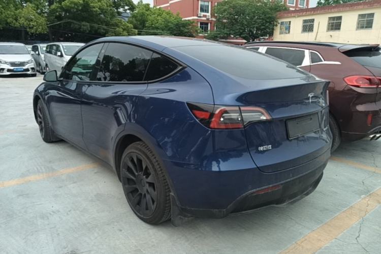 Used Tesla Model Y 2021 Long-Range All-Wheel-Drive Version Rear Left 45 Deg