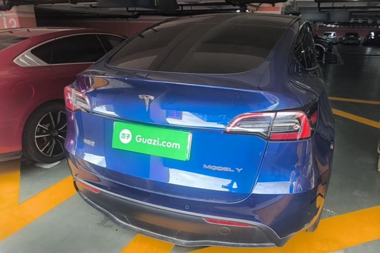 Used Tesla Model Y 2021 Long-Range All-Wheel-Drive Version Rear