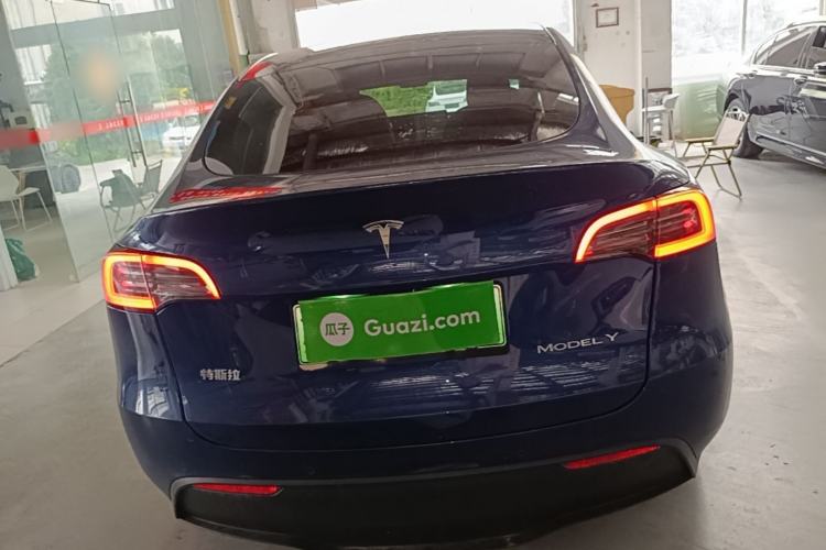 Used Tesla Model Y 2021 Standard Range Rear-Wheel Drive Version Rear